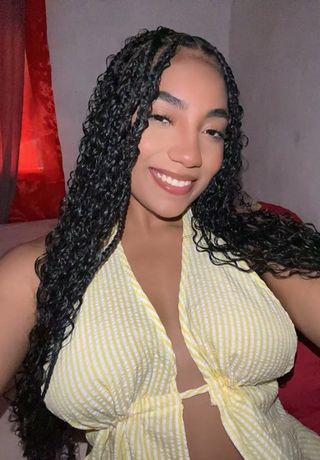Sashaa — girl online now on FlirtifyGirl